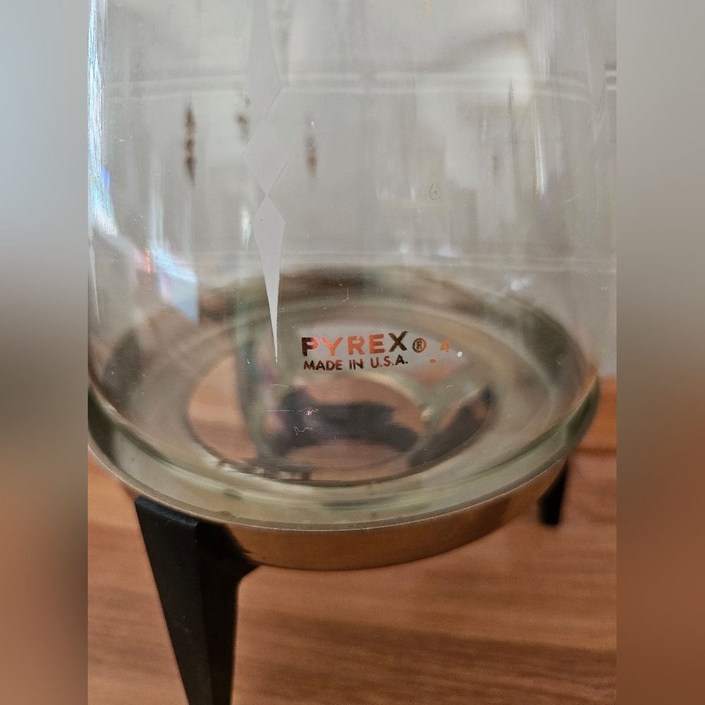Pyrex Glass Coffee Carafe - Picture 2 of 8